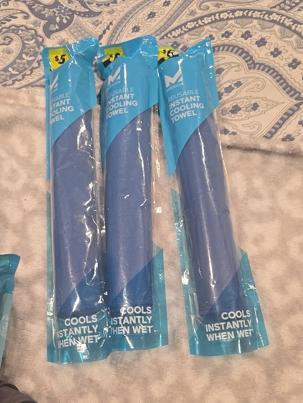 ❤️5/$25 New Reusable Instant Cooling Towel - Blue 3 Of Them